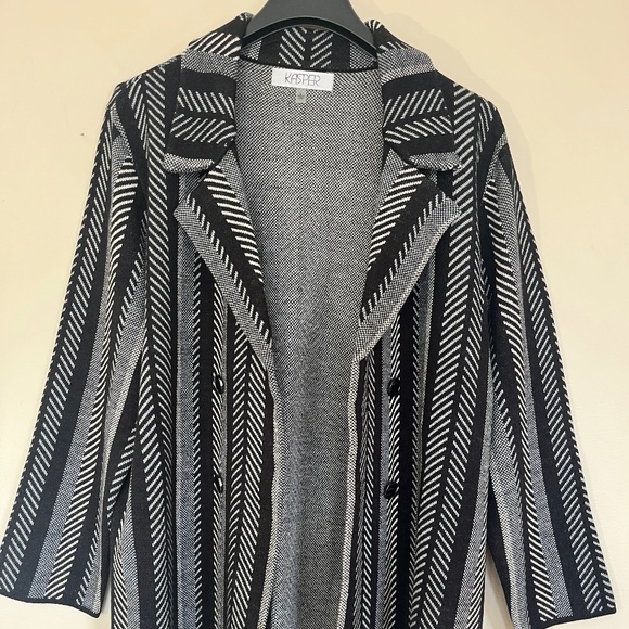 Kasper black and white striped knit cardigan - Picture 1 of 3